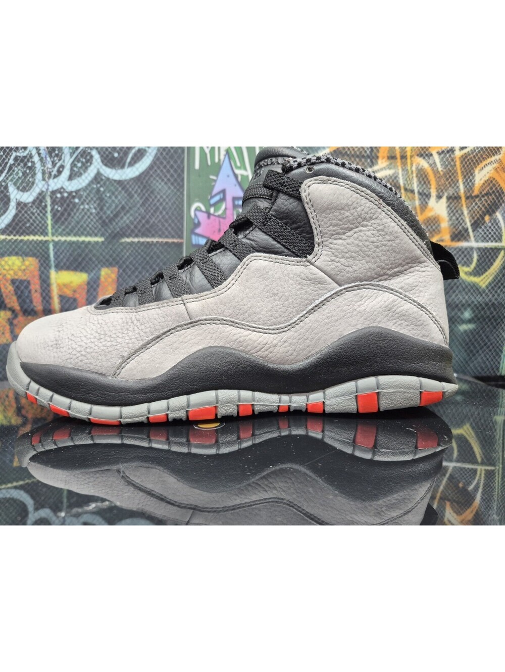 Nike Air Jordan 10 Retro Infrared 2014 Men's size 8.5M 10W Cool Grey 310805-023